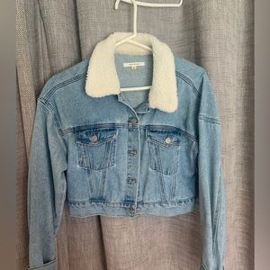 Denim  crop jacket pac sun